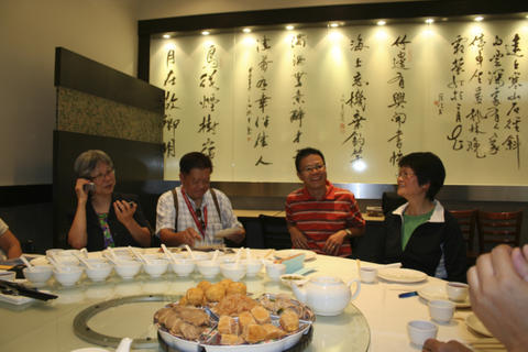 oversea-akin-7.jpg