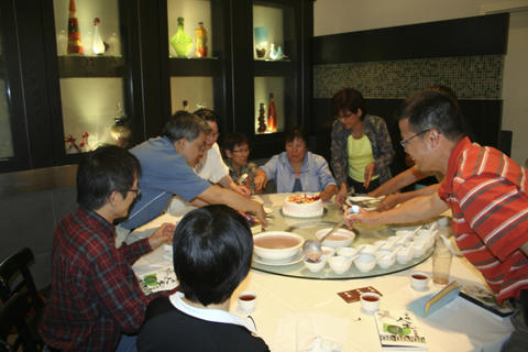 oversea-akin-10.jpg