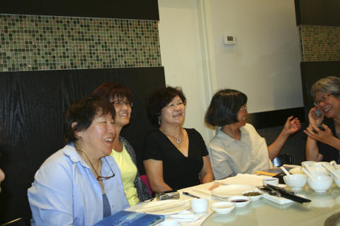 oversea-akin-3.jpg