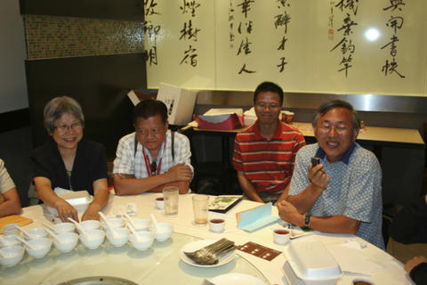 oversea-akin-5.jpg