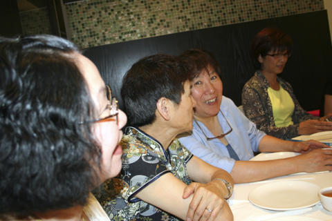 oversea-akin-8.jpg